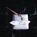 Boda nupcial Nudo de amor blanco Anillo de lazo de satén Portador de almohada Cesta de niña de flores Libro de visitas Juego de bolá­grafos Juego de servidor de cuchillos para pasteles álbum de fotos - SACASUSA