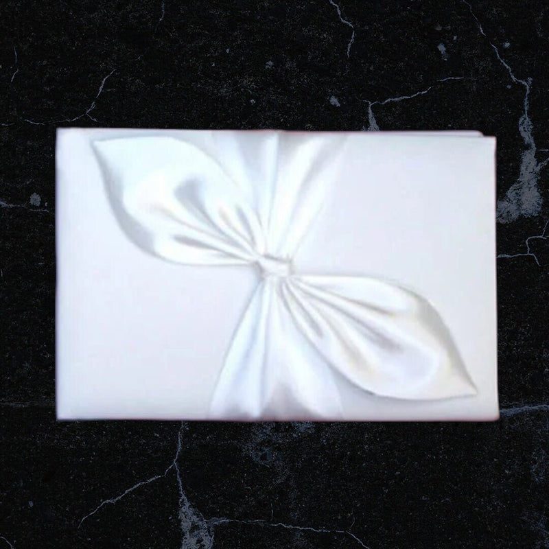 Boda nupcial Nudo de amor blanco Anillo de lazo de satén Portador de almohada Cesta de niña de flores Libro de visitas Juego de bolá­grafos Juego de servidor de cuchillos para pasteles álbum de fotos - SACASUSA