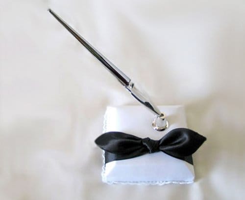 Nupcial Amor Nudo Satén Arco Pluma Set Soporte Accesorios de Boda Marfil Blanco Negro Marrón Rojo Rosa Claro Borgoña Vino Plata Oro Tono Pluma - SACASUSA